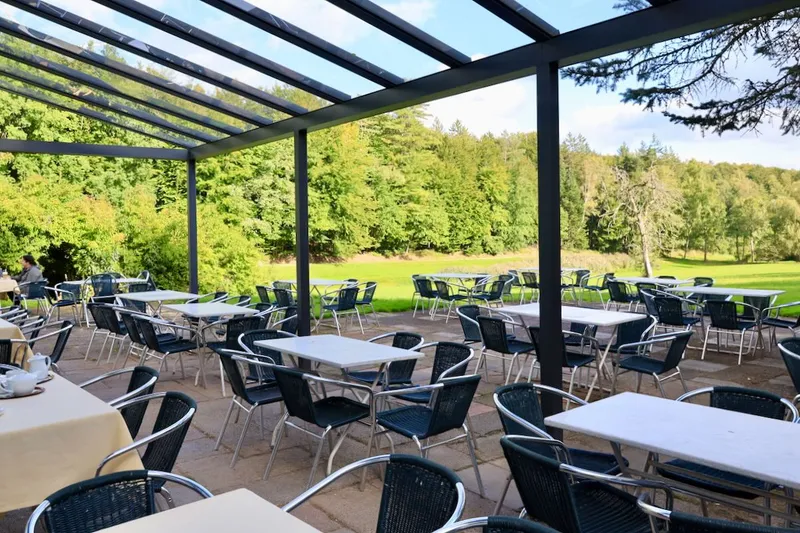 Außenansicht des Café Bauer